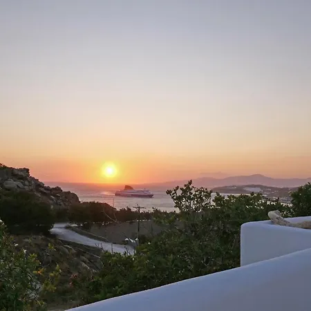 Saint Irene Apartment